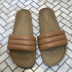 Beatriz Valenzuela Sandalia